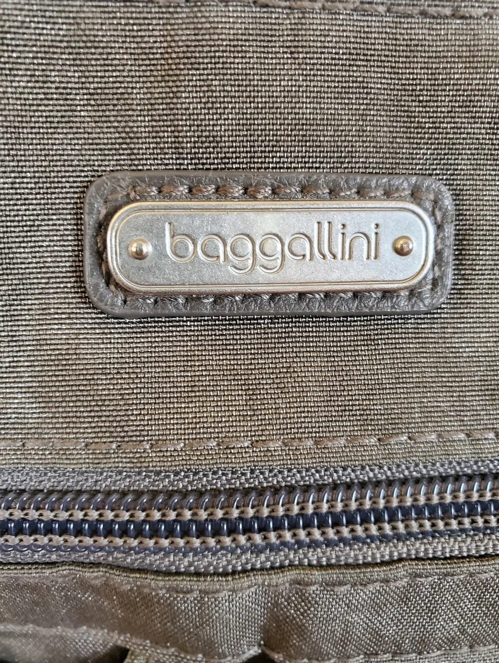 Baggallini Anywhere Large Hobo Tote Bag - Charcoal/Taupe